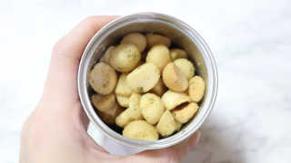 마우나로아 어니언 앤 갈릭 마카다미아 캔 127G — 5점을 준 리뷰어가 2019년 8월 올린 사용 사진