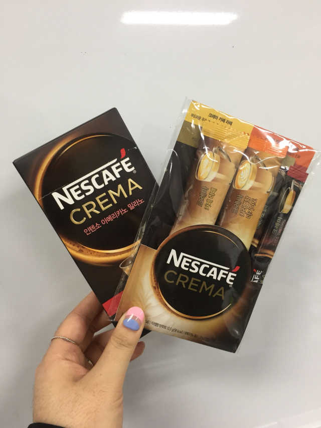 네스카페 크레마 리뷰 사진