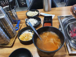 [춘여닭숯불닭갈비] 닭갈비 무한 2인+치즈퐁듀+음료수 — 5점을 준 리뷰어가 2019년 12월 올린 사용 사진