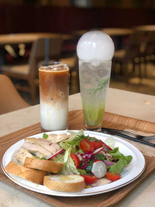Jhurros님이 올린 리뷰 사진 2
