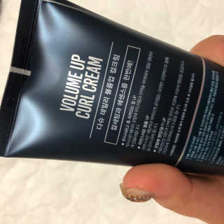 다슈코리아 다슈 데일리 볼륨 업 컬크림 150ml — 2.5점을 준 리뷰어가 2019년 8월 올린 사용 사진