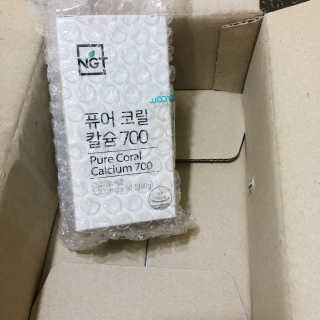 네츄럴굿띵스 퓨어 코랄 칼슘 700 30일분 — 4점을 준 리뷰어가 2018년 9월 올린 사용 사진