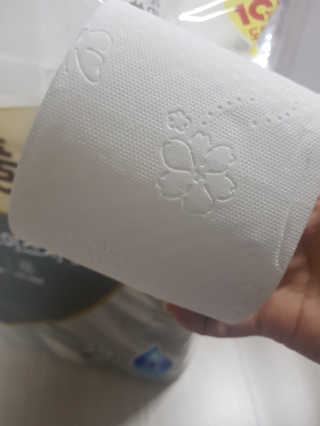 잘풀리는집 부드러운 모이스처 3겹 화장지 30롤 — 5점을 준 리뷰어가 2019년 5월 올린 사용 사진