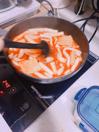 두번째 국떡 국가대표 떡볶이 1팩 + 영미칩 2봉 증정 — 5점을 준 리뷰어가 2019년 2월 올린 사용 사진