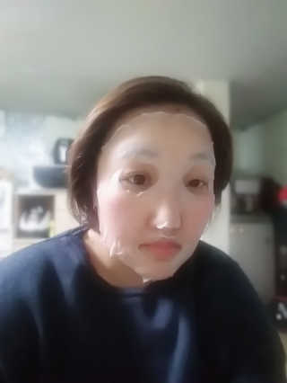 메이베나 1일 1팩 뽑아쓰는 마스크팩 — 3.5점을 준 리뷰어가 2019년 1월 올린 사용 사진