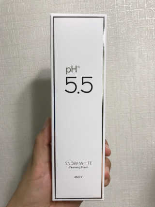 포므시 스노우화이트클렌징폼pH5.5 — 4.5점을 준 리뷰어가 2019년 4월 올린 사용 사진