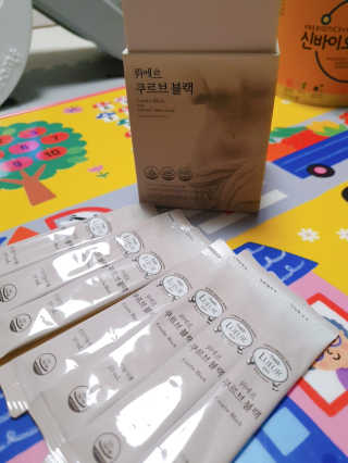 [하우투잇] 뤼에르 쿠르브 블랙 10ml x 30포 총 300ml — 4점을 준 리뷰어가 2020년 3월 올린 사용 사진