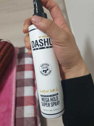 다슈코리아 다슈 포 맨 프리미엄 메가 홀드 슈퍼 스프레이 250ml — 4점을 준 리뷰어가 2019년 3월 올린 사용 사진