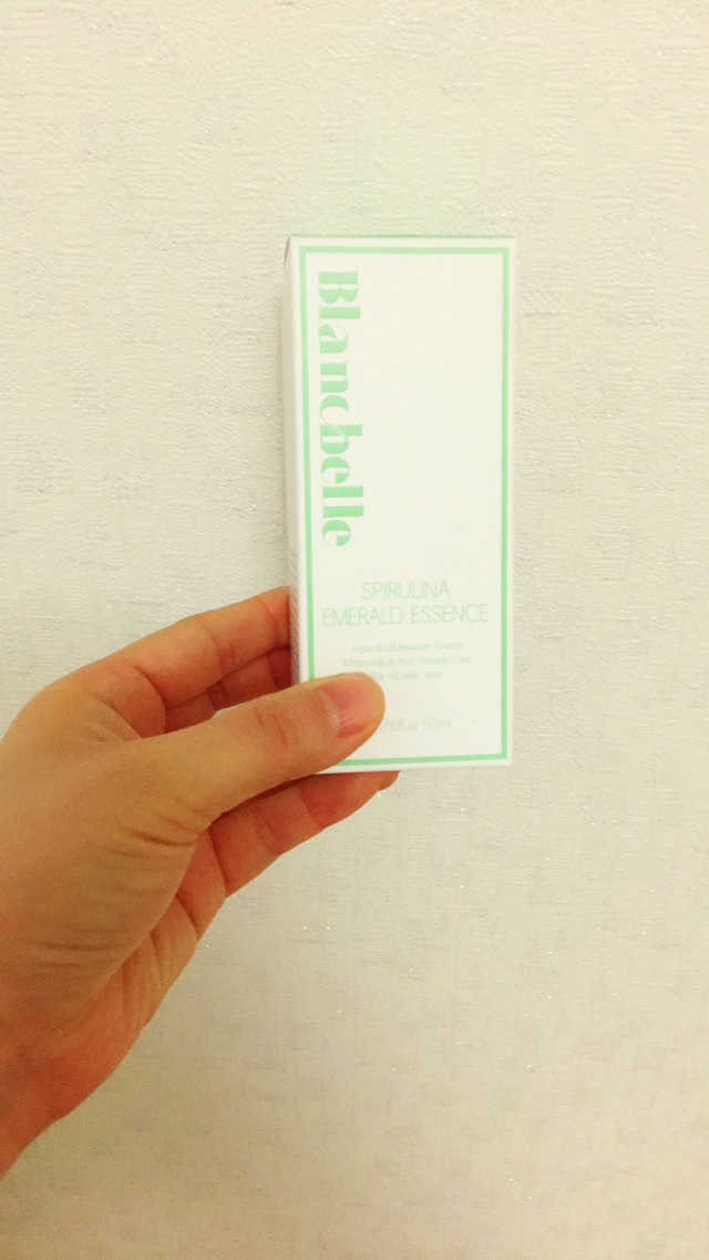 블랑벨 스피루리나 에메랄드 에센스 리뷰 사진
