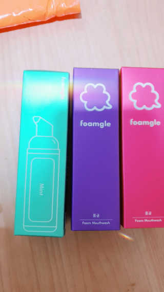 폼글 I foamgle [폼글] 거품가글 50ml 3종 - 민트, 라벤더, 라즈베리 — 3점을 준 리뷰어가 2019년 12월 올린 사용 사진