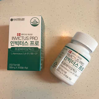 라플레 염창환 박사의 3세대 유산균, 인빅터스 프로 — 5점을 준 리뷰어가 2019년 3월 올린 사용 사진