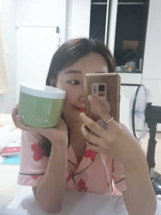 [후르디아] 약산성  모공 필링 패드(70매) — 5점을 준 리뷰어가 2019년 8월 올린 사용 사진