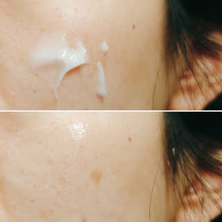 리얼베리어 아쿠아 수딩 젤 크림 대용량 기획세트 — 4.83점을 준 리뷰어가 2018년 6월 올린 사용 사진