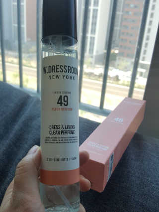 더블유드레스룸 드레스퍼퓸 150ml — 4.17점을 준 리뷰어가 2018년 5월 올린 사용 사진