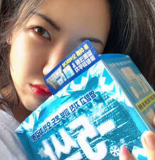 리얼베리어 아쿠아 수딩 젤 크림 대용량 기획세트 — 5점을 준 리뷰어가 2019년 6월 올린 사용 사진