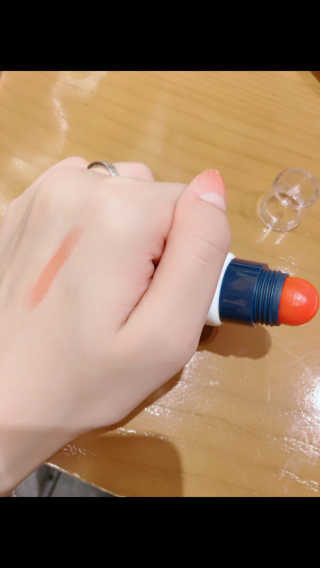 포렌코즈 립핸드 마스터 — 4.33점을 준 리뷰어가 2017년 9월 올린 사용 사진