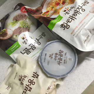 [풀무원] 사골곰탕국밥 황태해장국밥 — 5점을 준 리뷰어가 2018년 6월 올린 사용 사진