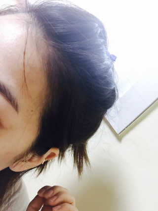 다슈코리아 다슈 안티 헤어로스 헤어쿠션 16g — 3.5점을 준 리뷰어가 2017년 3월 올린 사용 사진