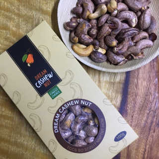 드림캐슈넛 50g X 6개 — 5점을 준 리뷰어가 2018년 10월 올린 사용 사진