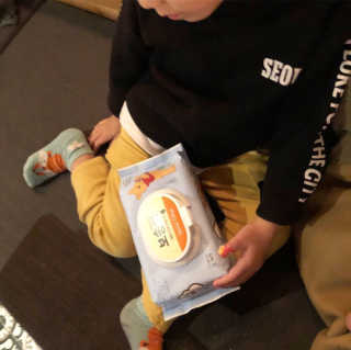 보솜이 아기물티슈 베이비케어 푸에디션 캡 74매 10입 — 5점을 준 리뷰어가 2019년 4월 올린 사용 사진