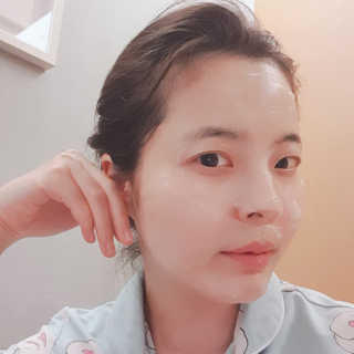 메디타임 멜라반 더마 토닝 씬젤 — 4점을 준 리뷰어가 2019년 6월 올린 사용 사진