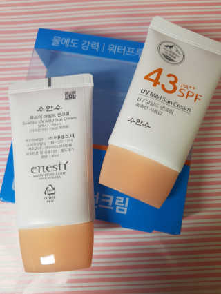 (주)에네스티 촉촉하고 순한 선크림, UV 마일드 썬크림 1+1 — 5점을 준 리뷰어가 2020년 3월 올린 사용 사진