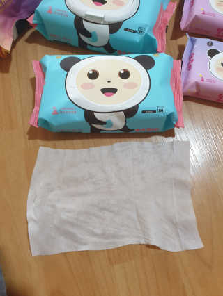 달곰이 물티슈 — 5점을 준 리뷰어가 2019년 3월 올린 사용 사진