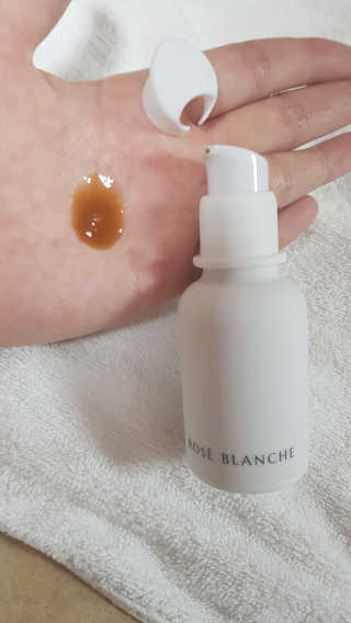 ROSE BLANCHE 로제블랑쉐 인텐시브 수딩 세럼 — 4점을 준 리뷰어가 2019년 7월 올린 사용 사진