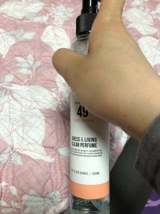 더블유드레스룸 드레스퍼퓸 150ml — 4.67점을 준 리뷰어가 2018년 10월 올린 사용 사진