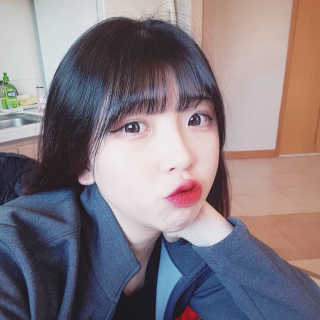 지고트 미네랄 UV 스네일 쿠션 리필포함 — 3.17점을 준 리뷰어가 2018년 12월 올린 사용 사진