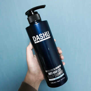 다슈코리아 다슈 데일리 한방 두피 골드 샴푸 500ml — 4.67점을 준 리뷰어가 2017년 9월 올린 사용 사진