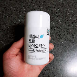 네츄럴굿띵스 패밀리 프로바이오틱스 60캡슐 — 4.83점을 준 리뷰어가 2019년 1월 올린 사용 사진