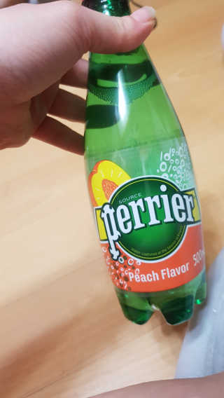 페리에 피치 500ml PET — 4점을 준 리뷰어가 2019년 11월 올린 사용 사진