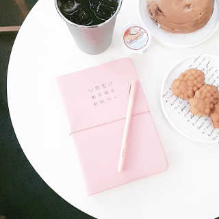 리훈 [날짜형7~12월]2019이야기다이어리 데일리 볼펜셋트 — 4점을 준 리뷰어가 2019년 5월 올린 사용 사진