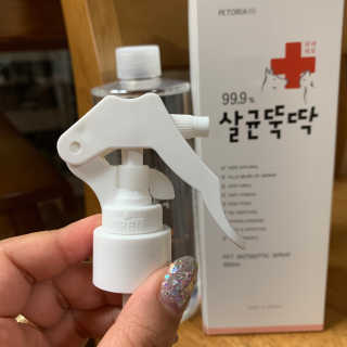 [펫토리아]살균뚝딱 강아지 고양이 살균소독제 탈취제 — 5점을 준 리뷰어가 2019년 10월 올린 사용 사진