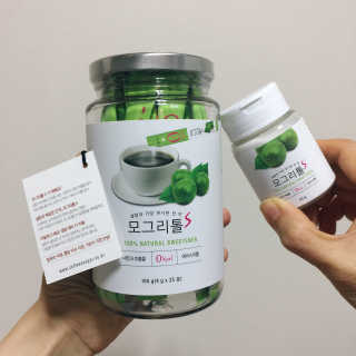 오붐주식회사 오붐 모그리톨S 60g+스틱보틀 4gx25개 — 4점을 준 리뷰어가 2017년 12월 올린 사용 사진
