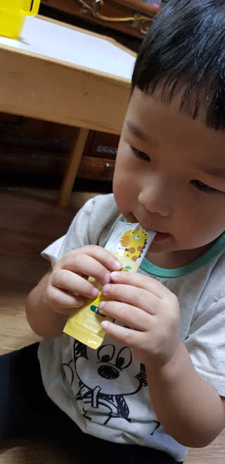 얼리버드 젤리팜 젤리스틱 — 5점을 준 리뷰어가 2019년 7월 올린 사용 사진