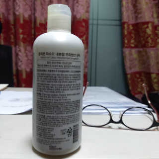 셀리본 하수오 내츄럴 프리벤션 탈모관리 샴푸 300ml — 5점을 준 리뷰어가 2019년 11월 올린 사용 사진