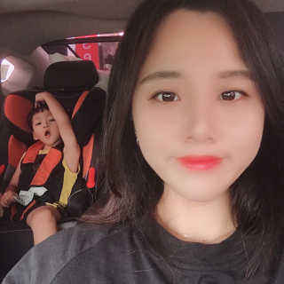 쏘내추럴 밀착 착붙 픽스쿠션 — 3.5점을 준 리뷰어가 2019년 9월 올린 사용 사진