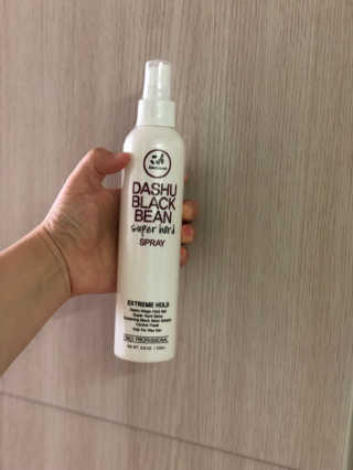 다슈코리아 다슈 포 맨 프리미엄 메가 홀드 슈퍼 스프레이 250ml — 5점을 준 리뷰어가 2018년 9월 올린 사용 사진