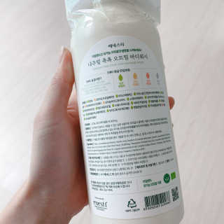(주)에네스티 내추럴 촉촉  오트밀 바디워시 500ml — 1점을 준 리뷰어가 2020년 2월 올린 사용 사진