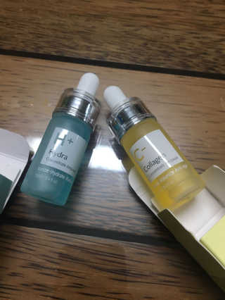 클리앳 x 클리앳 콜라겐+하이드라 컨센트레이트앰플 각 12ml — 4.67점을 준 리뷰어가 2018년 3월 올린 사용 사진