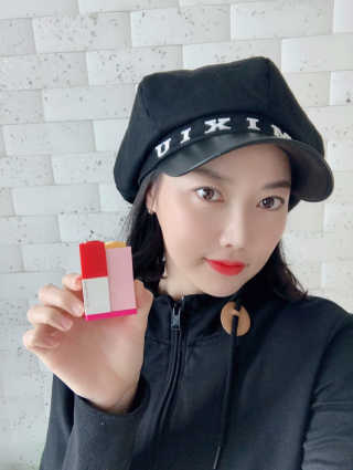 스톤브릭 모이스쳐 립+믹스립+홀더+플러그 세트 — 5점을 준 리뷰어가 2019년 12월 올린 사용 사진