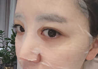 아쿠라보 마스크 부스팅 젤리 미스트 — 5점을 준 리뷰어가 2018년 10월 올린 사용 사진