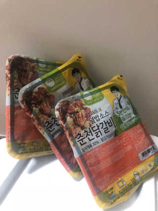 뜰아채유통 춘천닭갈비덮밥소스와 머쉬마루 버섯 — 5점을 준 리뷰어가 2018년 10월 올린 사용 사진