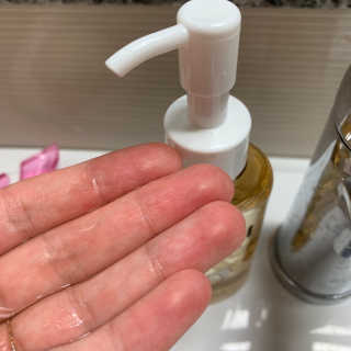 에이밀 슈퍼 그레인 클렌징 오일 125ml — 5점을 준 리뷰어가 2019년 9월 올린 사용 사진
