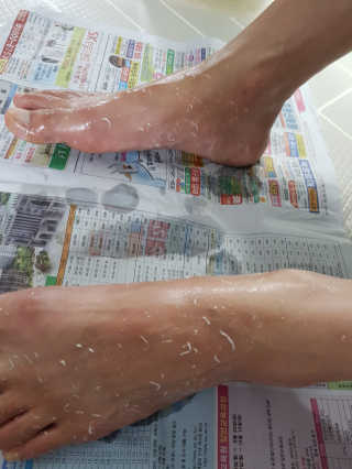 아미니 릴렉싱 풋 필링 스프레이 — 4점을 준 리뷰어가 2019년 8월 올린 사용 사진
