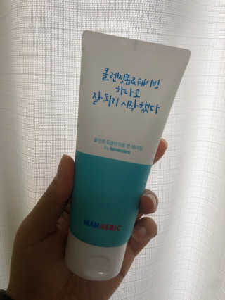 매너릭 올인원 딥클렌징폼 앤 쉐이빙 — 4점을 준 리뷰어가 2020년 1월 올린 사용 사진