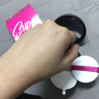 베어블랑 슈퍼 쉴드 쿠션 — 4점을 준 리뷰어가 2018년 2월 올린 사용 사진