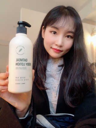 (주)에네스티 내추럴 촉촉  오트밀 바디로션 500ml — 5점을 준 리뷰어가 2019년 11월 올린 사용 사진